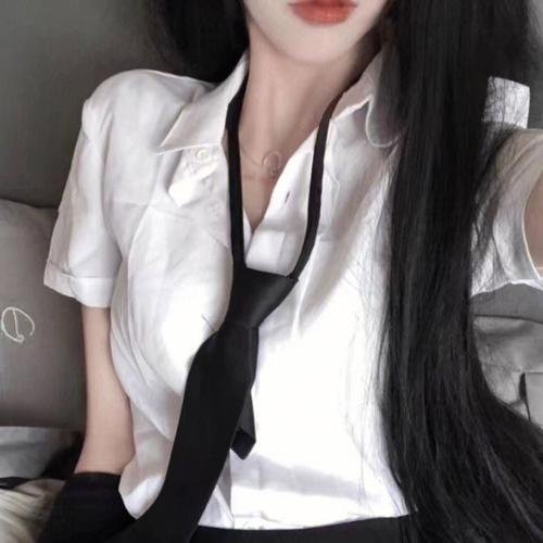 屏风美人